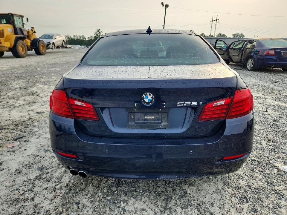 2014 BMW 528 I — Фото 6 из 12
