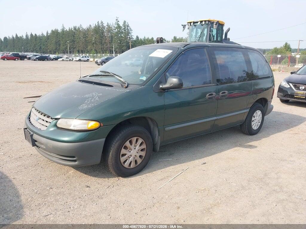 2P4FP25B7XR214717 1999 PLYMOUTH VOYAGER photo no. 2
