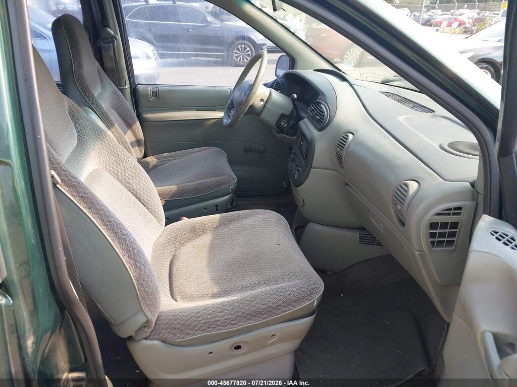 2P4FP25B7XR214717 1999 PLYMOUTH VOYAGER photo no. 5