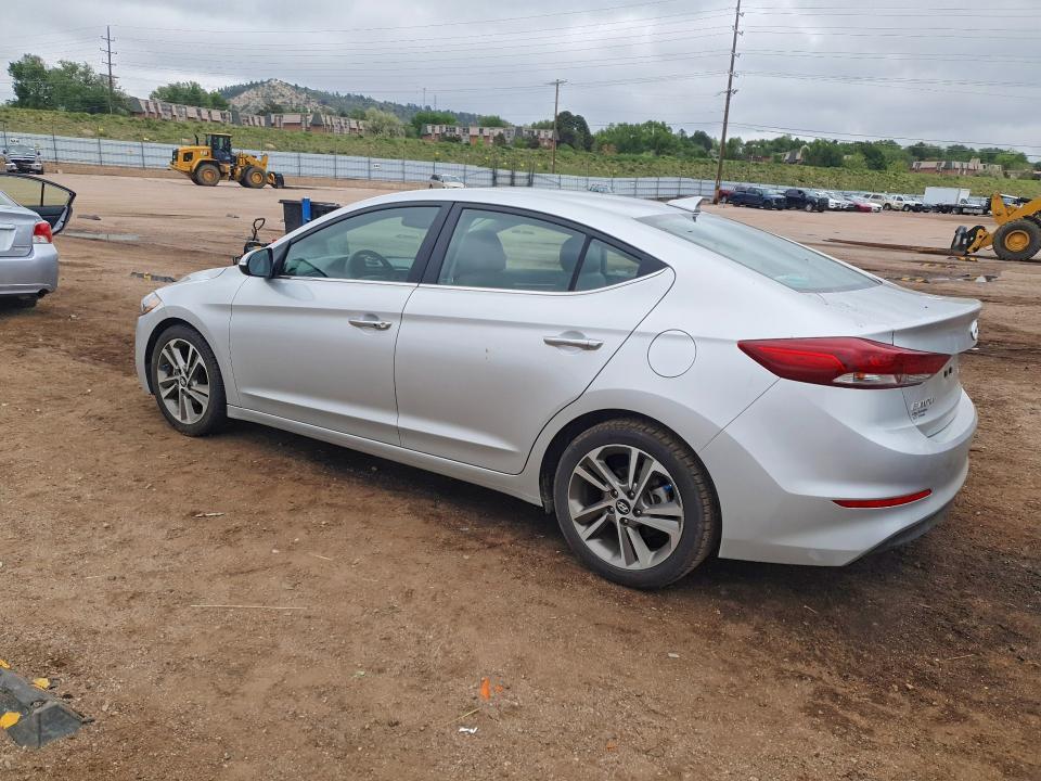 2017 HYUNDAI ELANTRA LIMITED — Фото 2 из 12