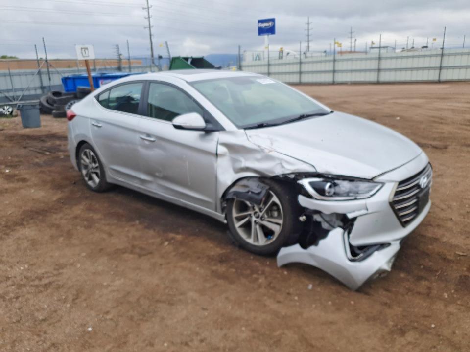 2017 HYUNDAI ELANTRA LIMITED — Фото 4 из 12