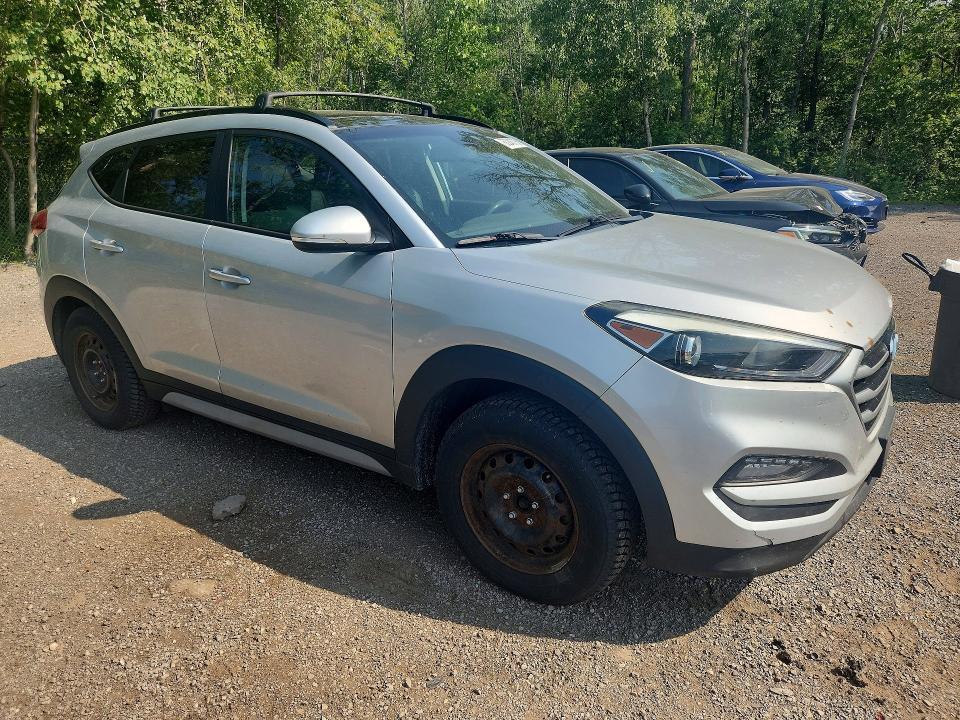 KM8J3CA46HU516393 2017 HYUNDAI TUCSON photo no. 4