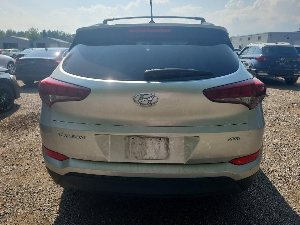KM8J3CA46HU516393 2017 HYUNDAI TUCSON photo no. 6