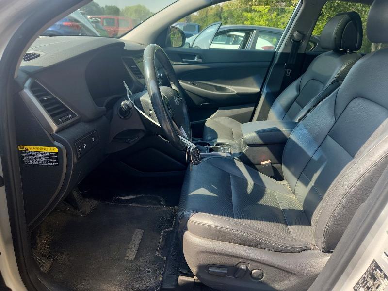KM8J3CA46HU516393 2017 HYUNDAI TUCSON photo no. 7