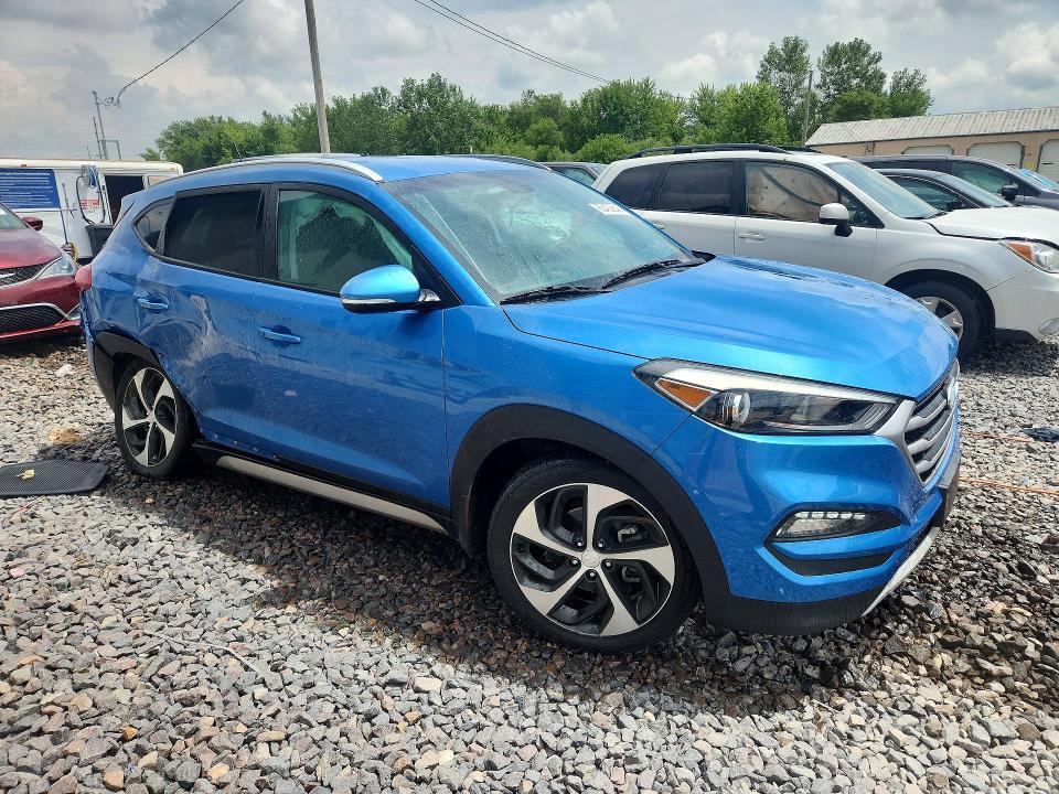 2017 HYUNDAI TUCSON SPORT — Фото 4 из 13