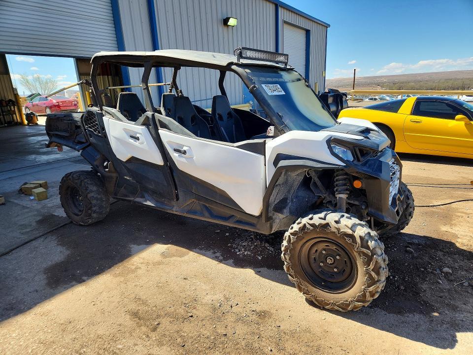 2023 CAN-AM COMMANDER MAX 1000R DPS — Фото 4 из 12