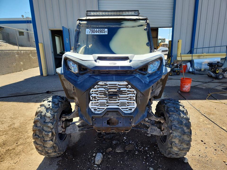 2023 CAN-AM COMMANDER MAX 1000R DPS — Фото 5 из 12
