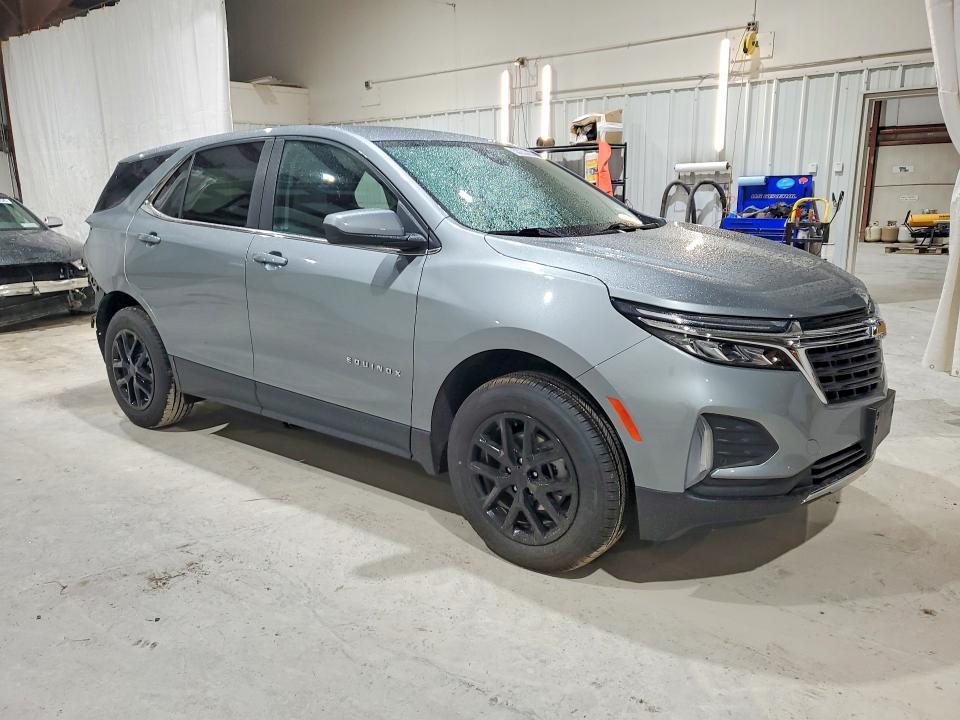 2023 CHEVROLET EQUINOX LT — Фото 4 из 14