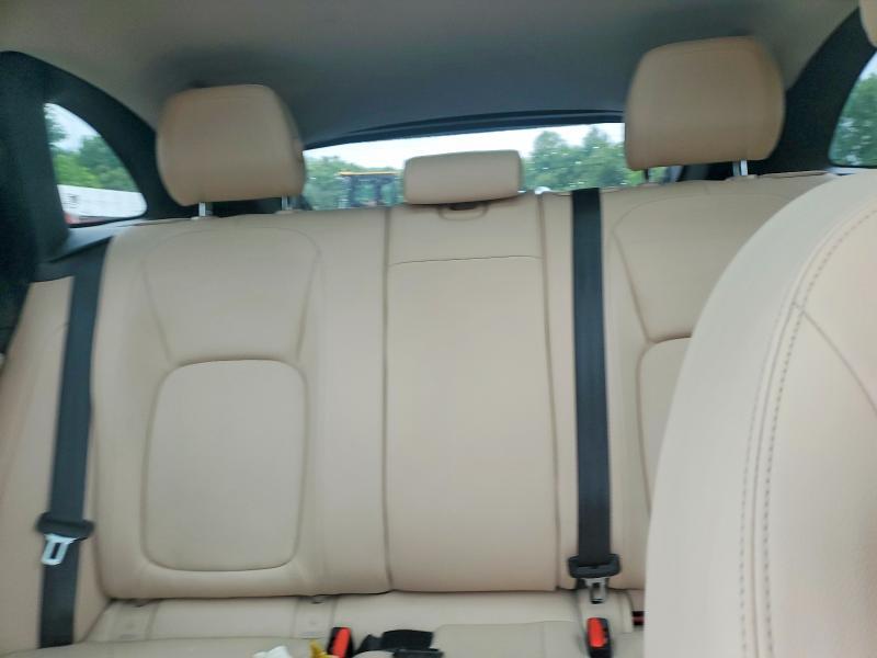 2017 JAGUAR F-PACE PREMIUM — Фото 10 из 13