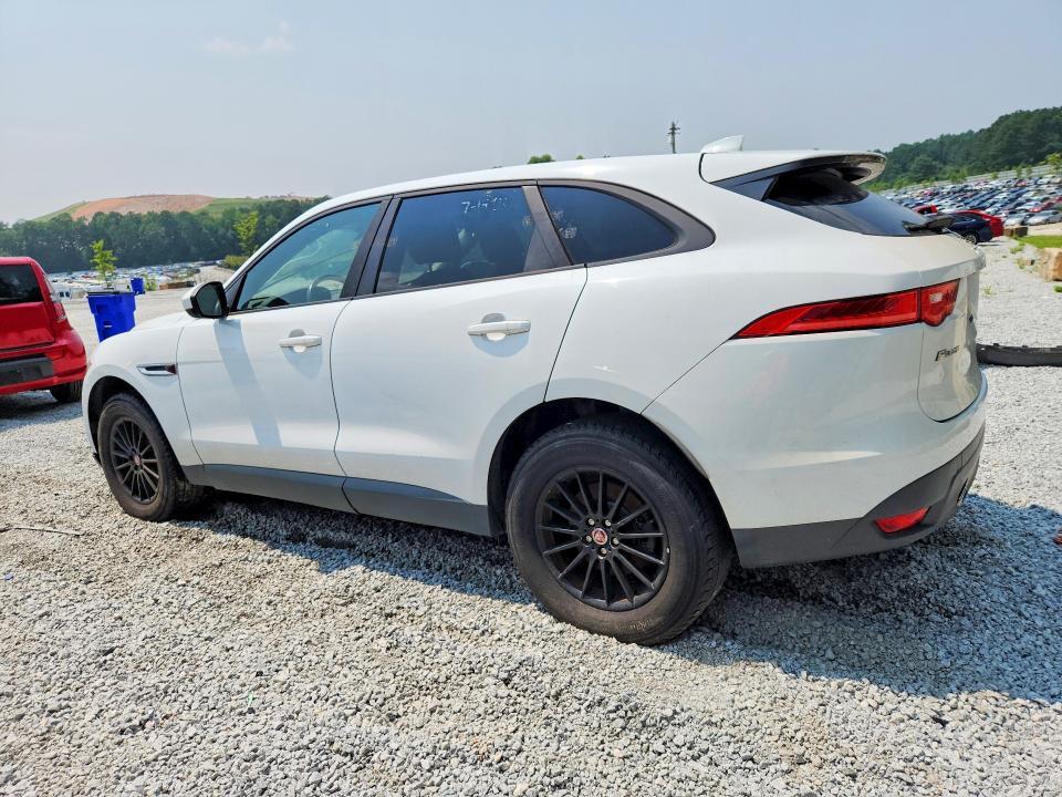 2017 JAGUAR F-PACE — Фото 2 из 13