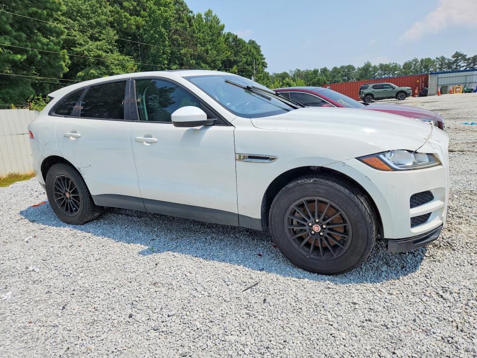 2017 JAGUAR F-PACE — Фото 4 из 13
