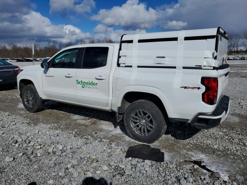 1GCPTCEK8P1170757 2023 CHEVROLET COLORADO photo no. 2