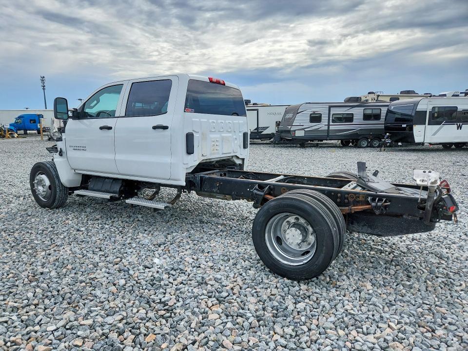 2023 CHEVROLET SILVERADO MEDIUM DUTY — Фото 2 из 12