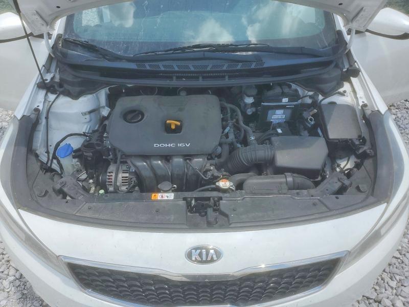 3KPFL4A77HE018681 2017 KIA FORTE photo no. 11