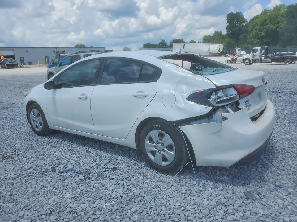 3KPFL4A77HE018681 2017 KIA FORTE photo no. 2