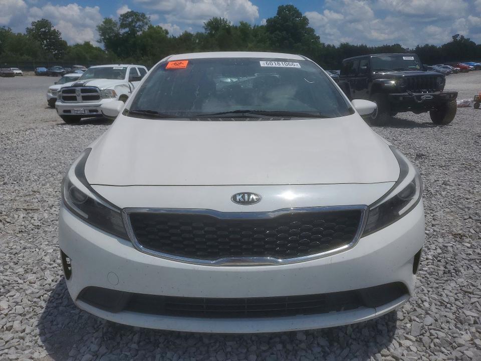 3KPFL4A77HE018681 2017 KIA FORTE photo no. 5