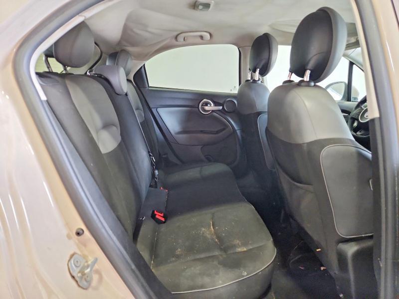 2016 FIAT 500X EASY — Фото 10 из 12