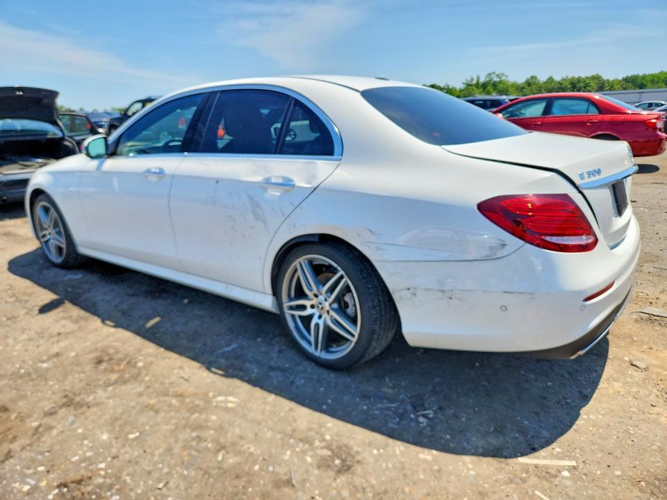 WDDZF4KB4HA019819 2017 MERCEDES-BENZ E photo no. 2
