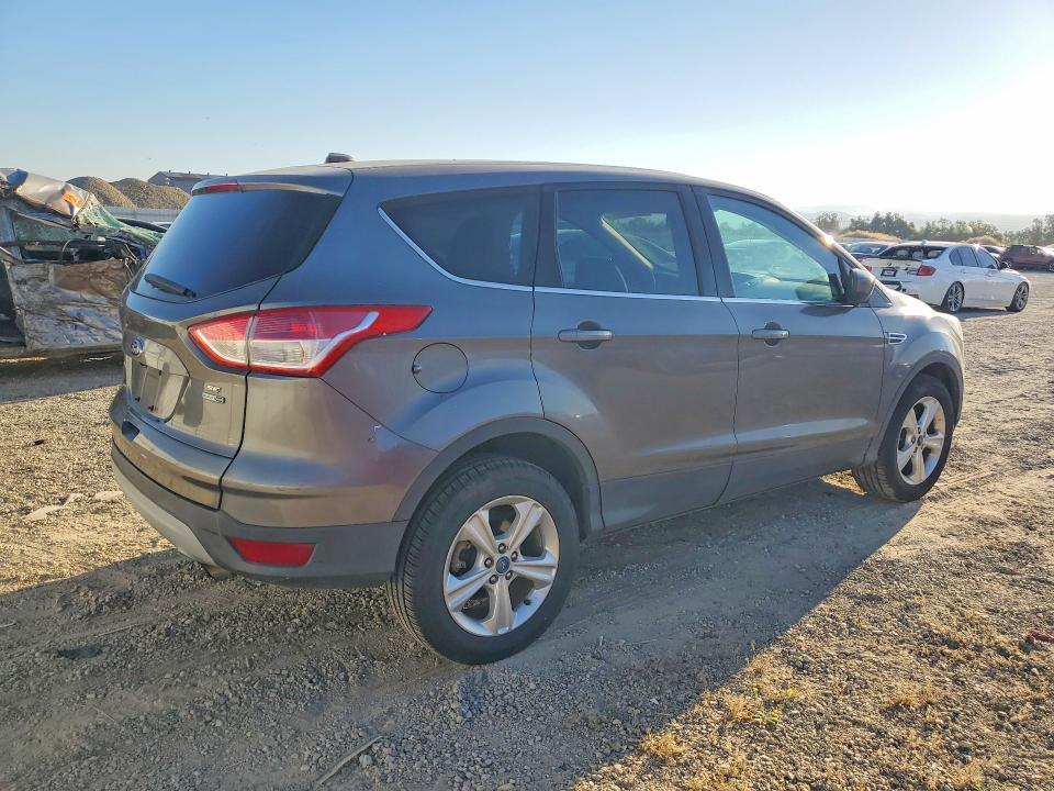 1FMCU9G91EUA07383 2014 FORD ESCAPE photo no. 3