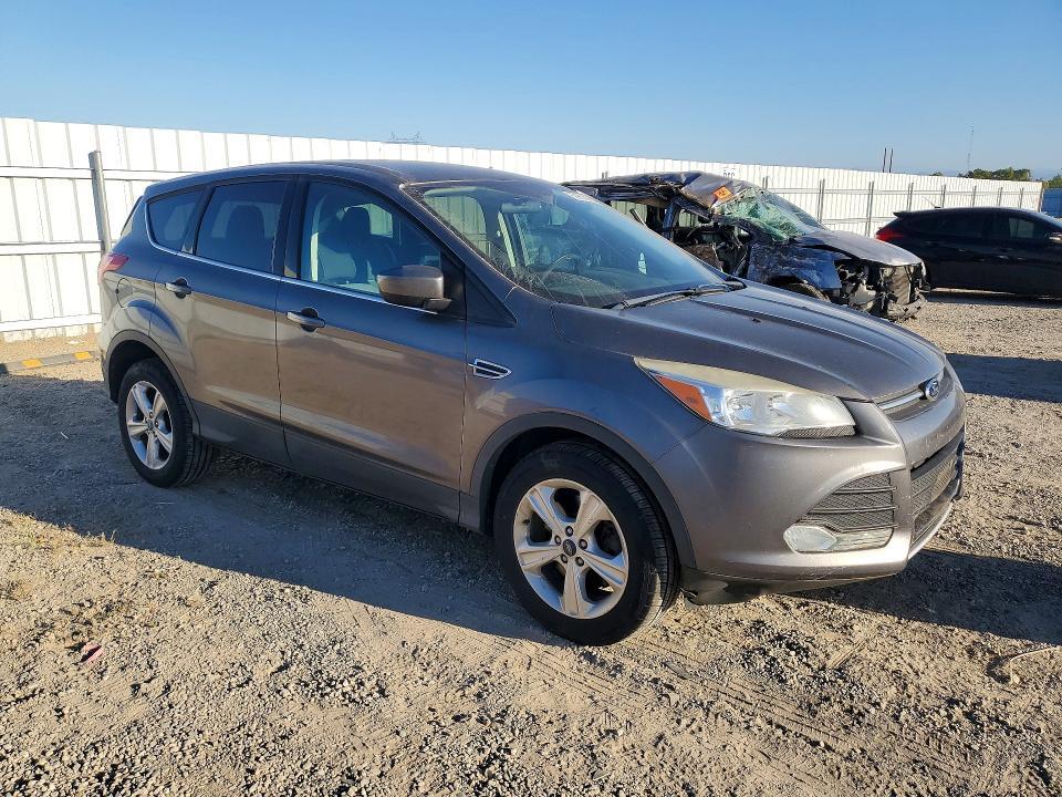 1FMCU9G91EUA07383 2014 FORD ESCAPE photo no. 4