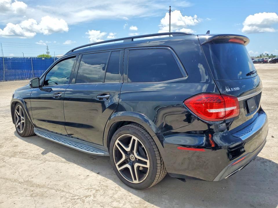 2017 MERCEDES-BENZ GLS 550 4MATIC — Фото 2 из 13