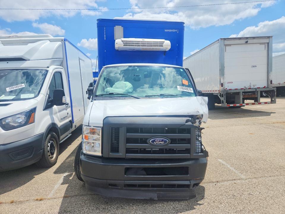 2023 FORD TRANSIT REFRIGERATED BOX TRUCK — Фото 5 из 13