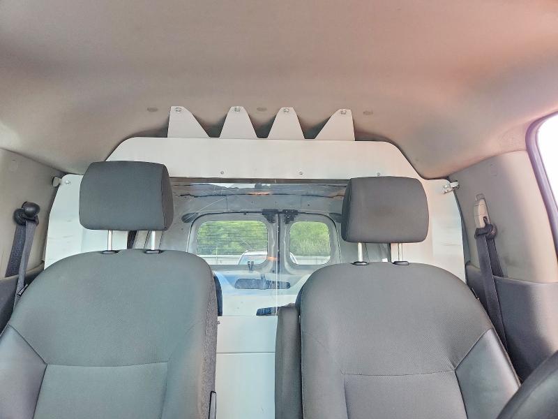 2017 NISSAN NV200 S — Фото 10 из 13
