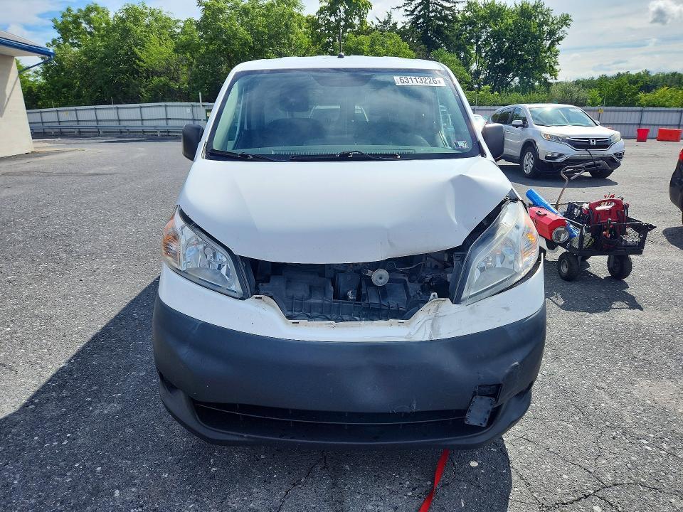2017 NISSAN NV200 S — Фото 5 из 13