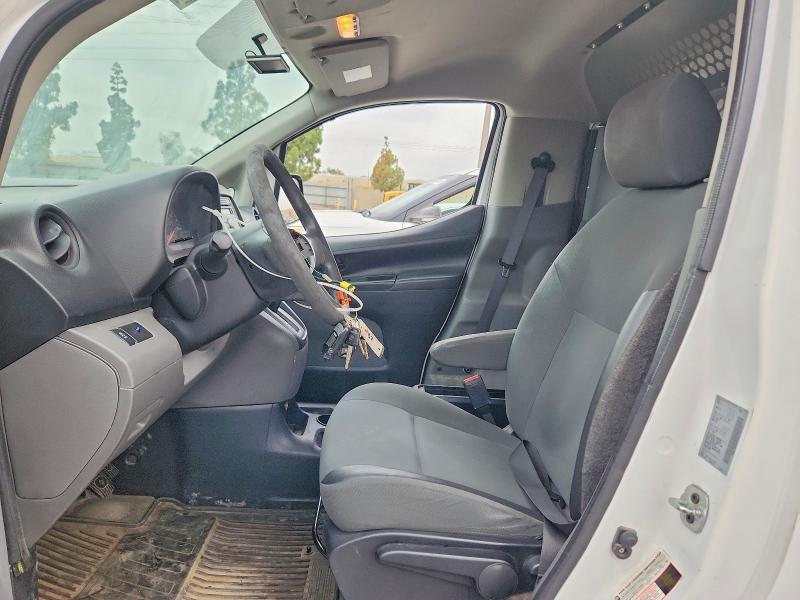 2017 NISSAN NV200 S — Фото 7 из 12