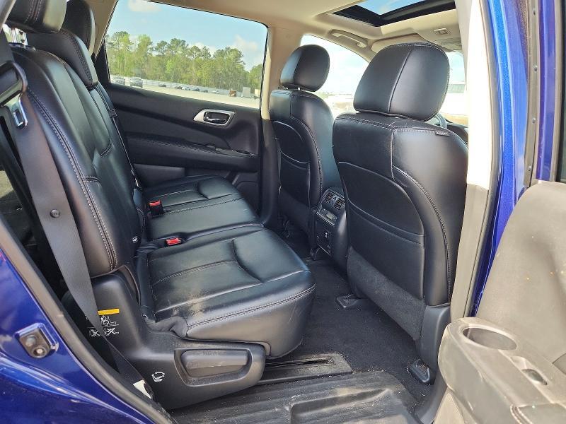 2017 NISSAN PATHFINDER SL — Фото 11 из 14