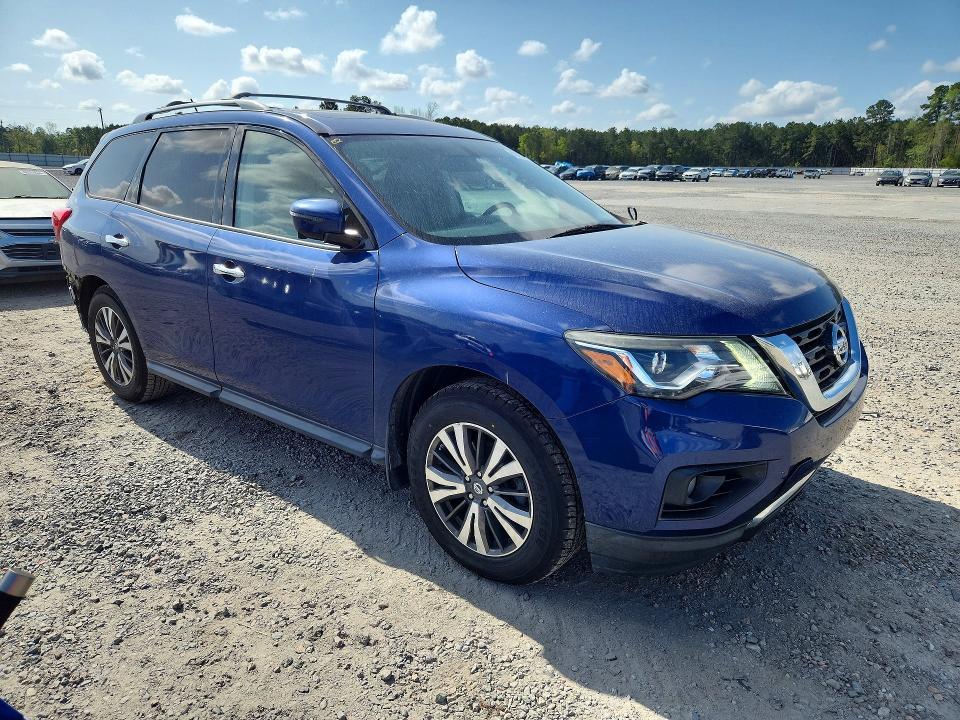 2017 NISSAN PATHFINDER SL — Фото 4 из 14