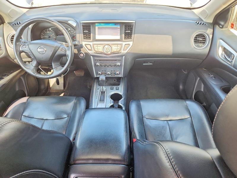 2017 NISSAN PATHFINDER SL — Фото 8 из 14