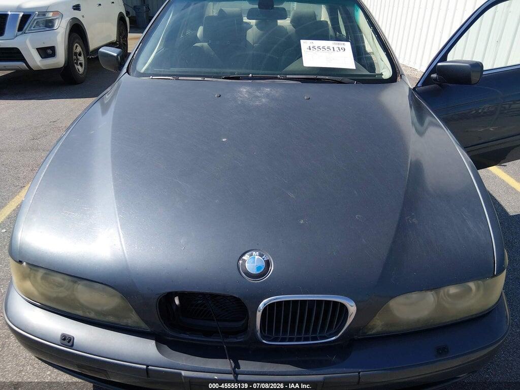 WBADT63421CF04267 2001 BMW 530IA photo no. 10
