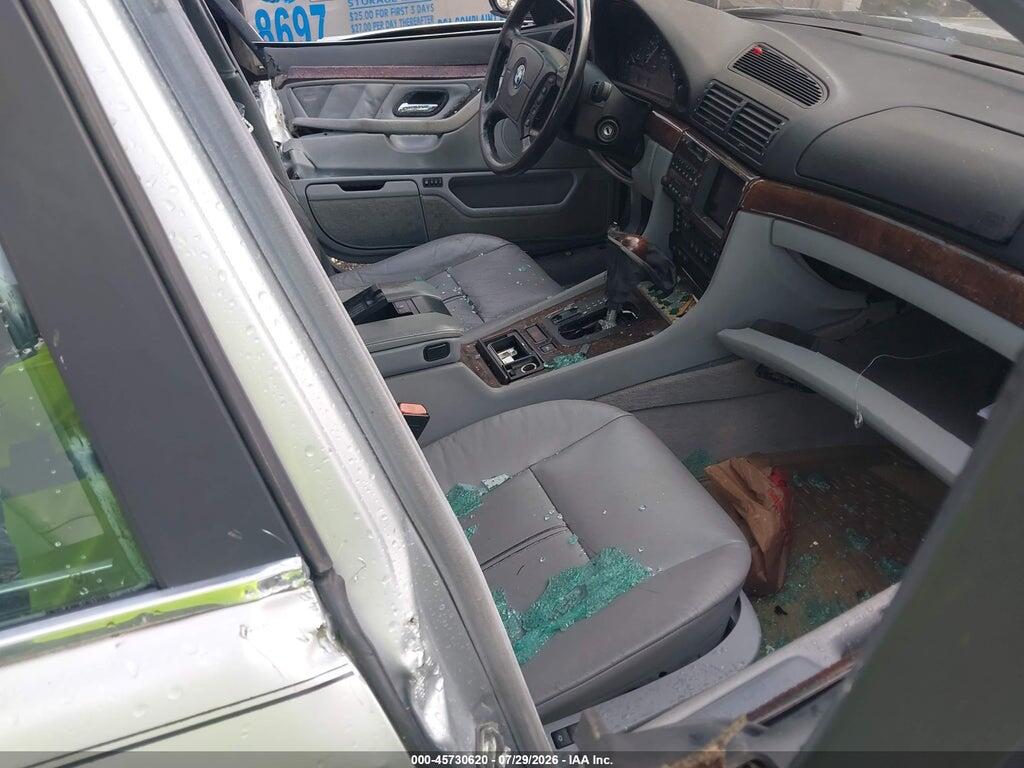 WBAGH83471DP21931 2001 BMW 740IL photo no. 5