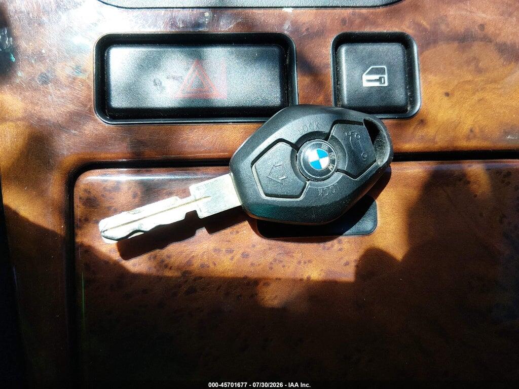 WBAGH834X1DP30364 2001 BMW 740IL photo no. 11
