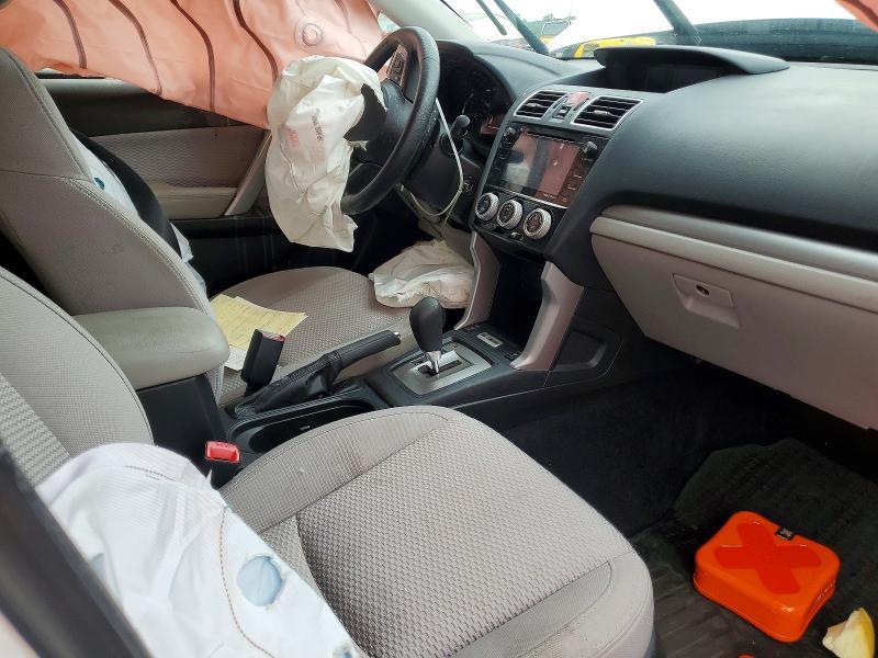 JF2SJAGC3HH585750 2017 SUBARU FORESTER photo no. 8