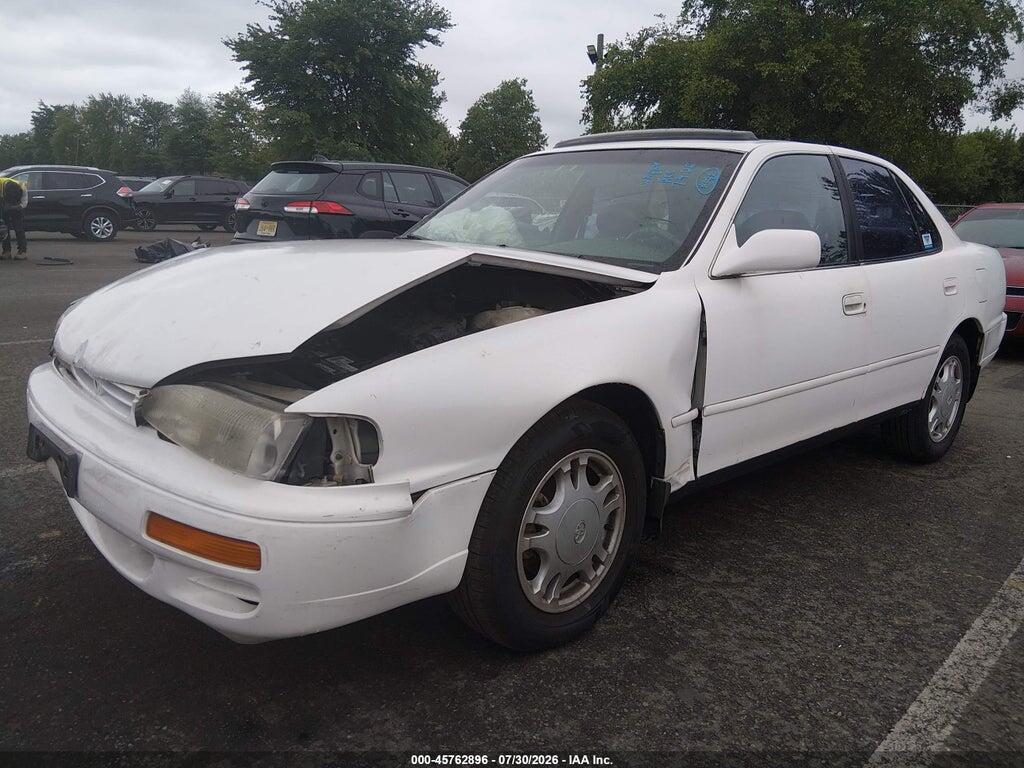 4T1GK13E4SU858486 1995 TOYOTA CAMRY photo no. 2