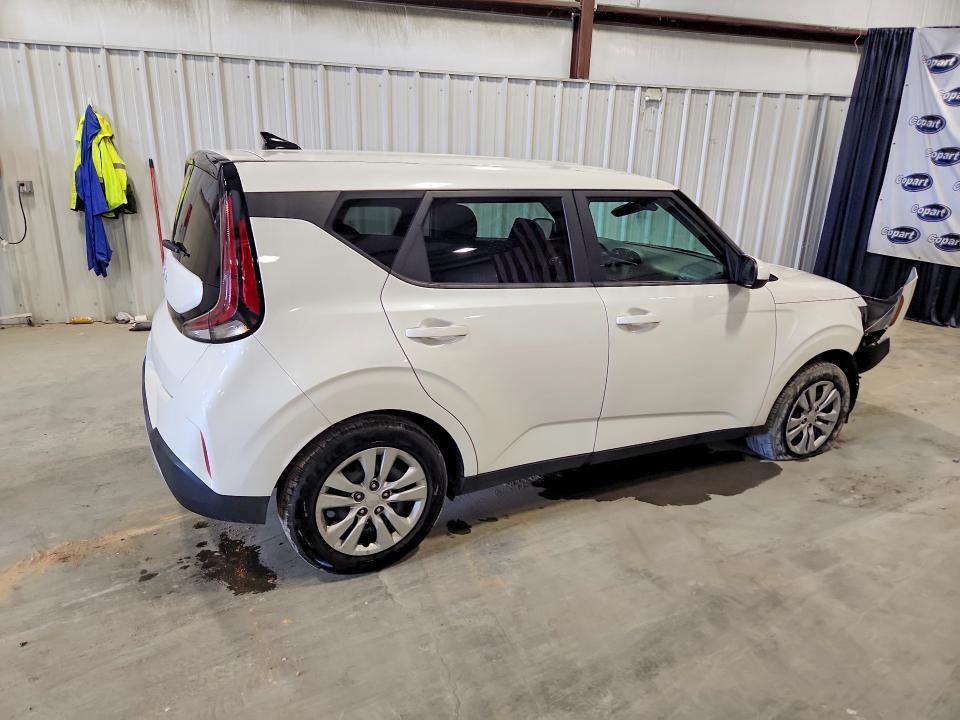 2023 KIA SOUL LX — Фото 3 из 13