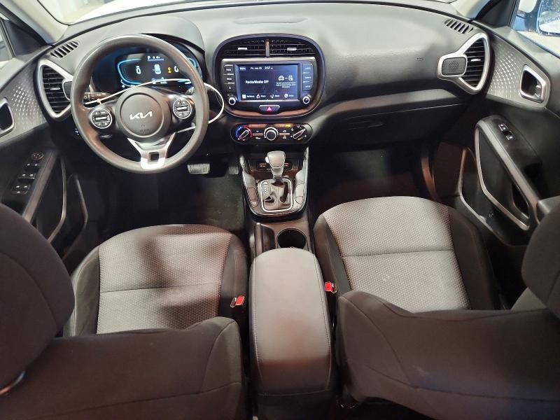 2023 KIA SOUL LX — Фото 8 из 13