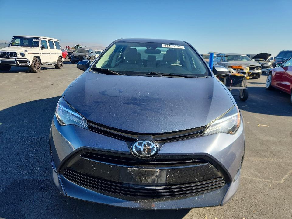 2017 TOYOTA COROLLA LE ECO — Фото 5 из 12