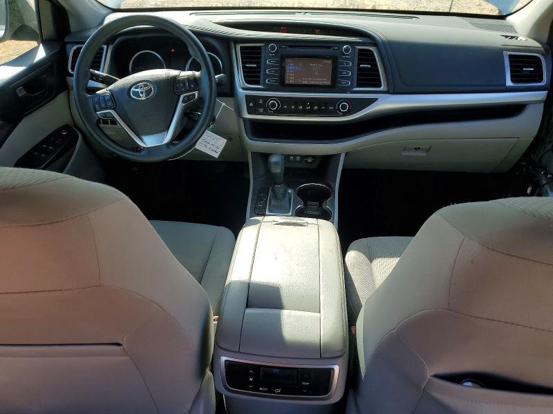 2017 TOYOTA HIGHLANDER LE — Фото 8 из 14