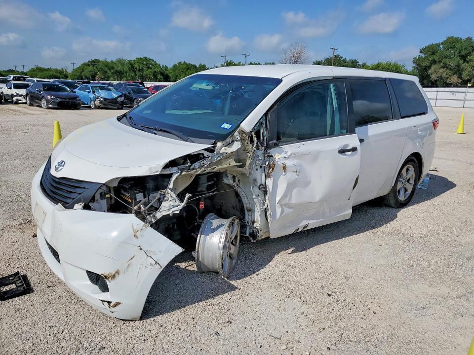 5TDZZ3DC9HS849510 2017 TOYOTA SIENNA photo no. 1