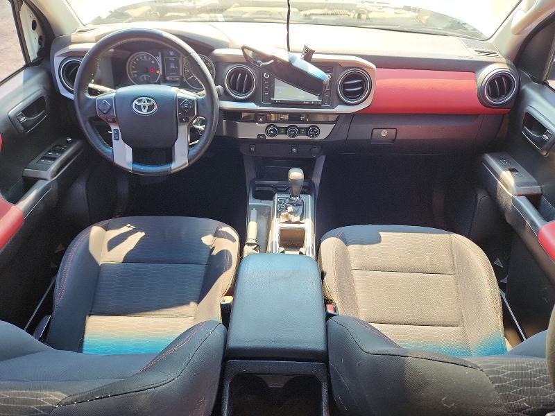 2017 TOYOTA TACOMA SR5 V6 — Фото 8 из 12
