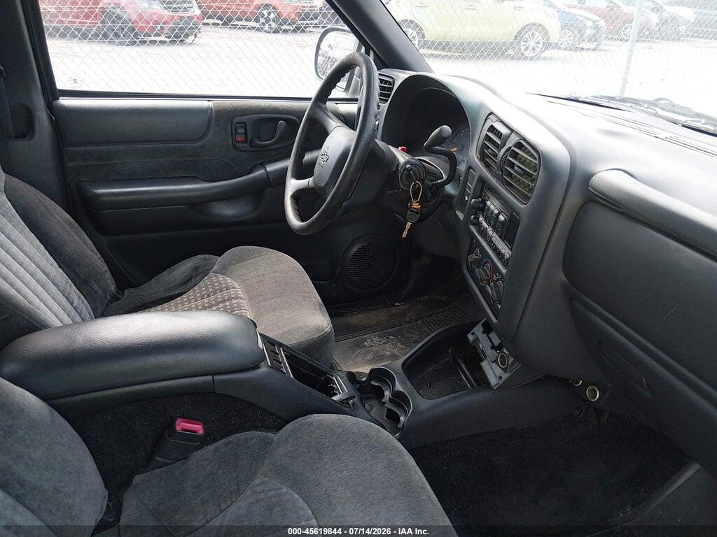 1GCCS19W818187432 2001 CHEVROLET S-10 photo no. 5