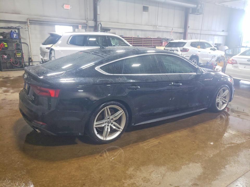 WAUFNCF50JA059400 2018 AUDI A5 photo no. 3