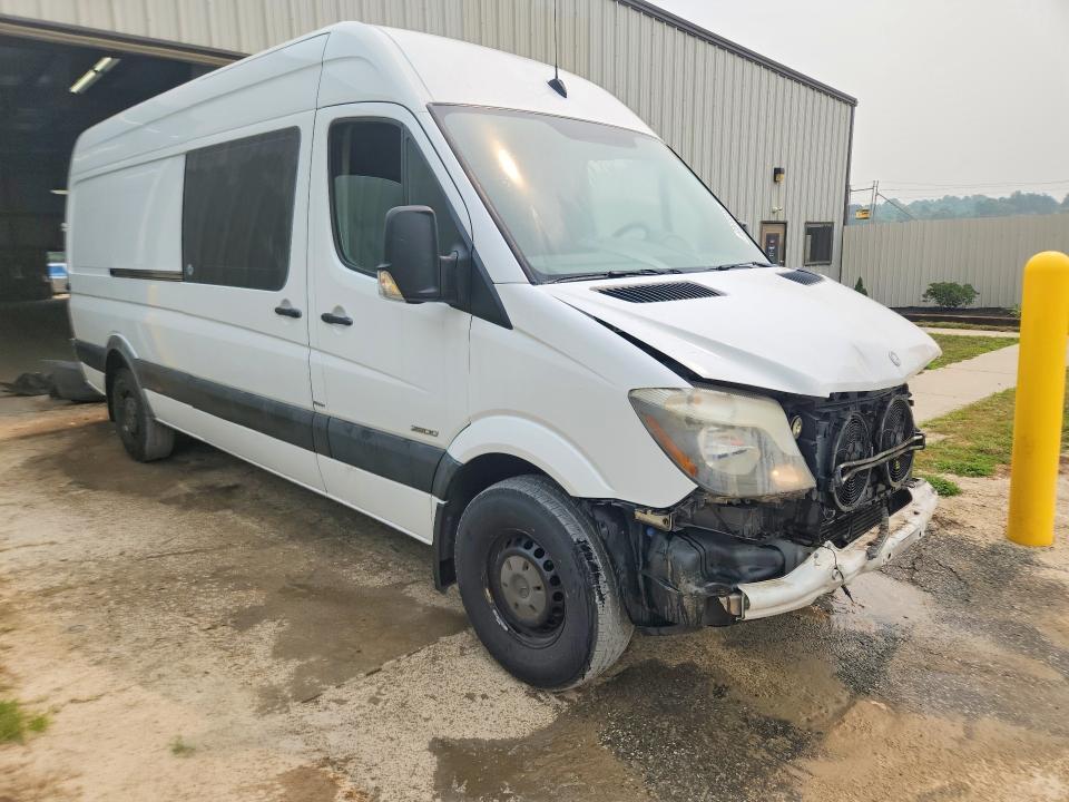 WD3PE8DC4E5823781 2014 MERCEDES-BENZ SPRINTER photo no. 4