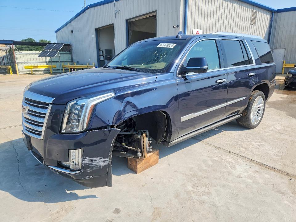 1GYS4DKJ7JR319283 2018 CADILLAC ESCALADE photo no. 1