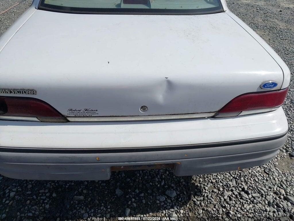 2FACP75WXNX234787 1992 FORD CROWN VICTORIA photo no. 6