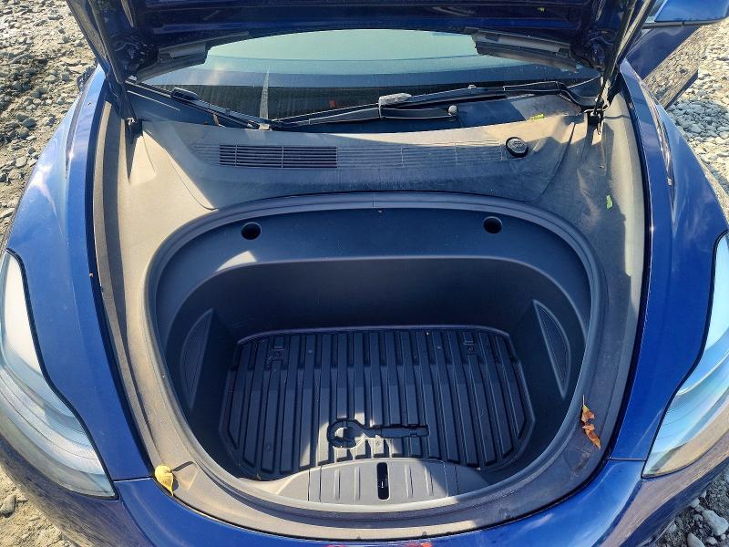 2023 TESLA MODEL 3 — Фото 11 из 12