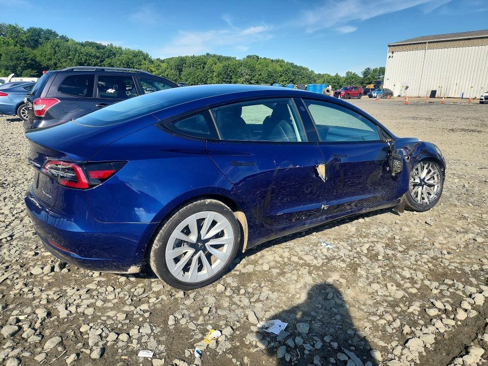 2023 TESLA MODEL 3 — Фото 3 из 12